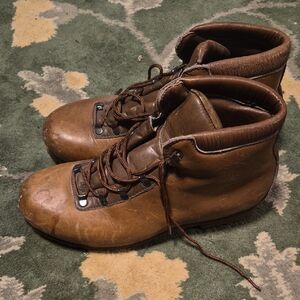 Dunham Men's Tan Leather Boots